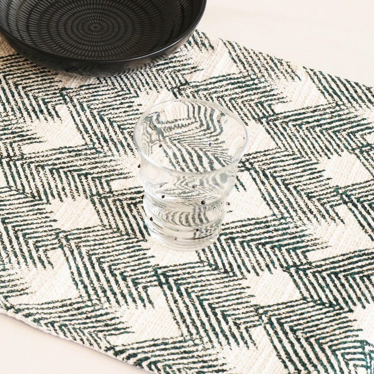 Chemin de Table Fern - Image 2