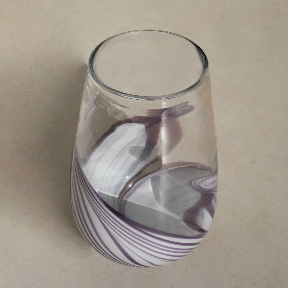 Vase Almond Petit Format - Image 3