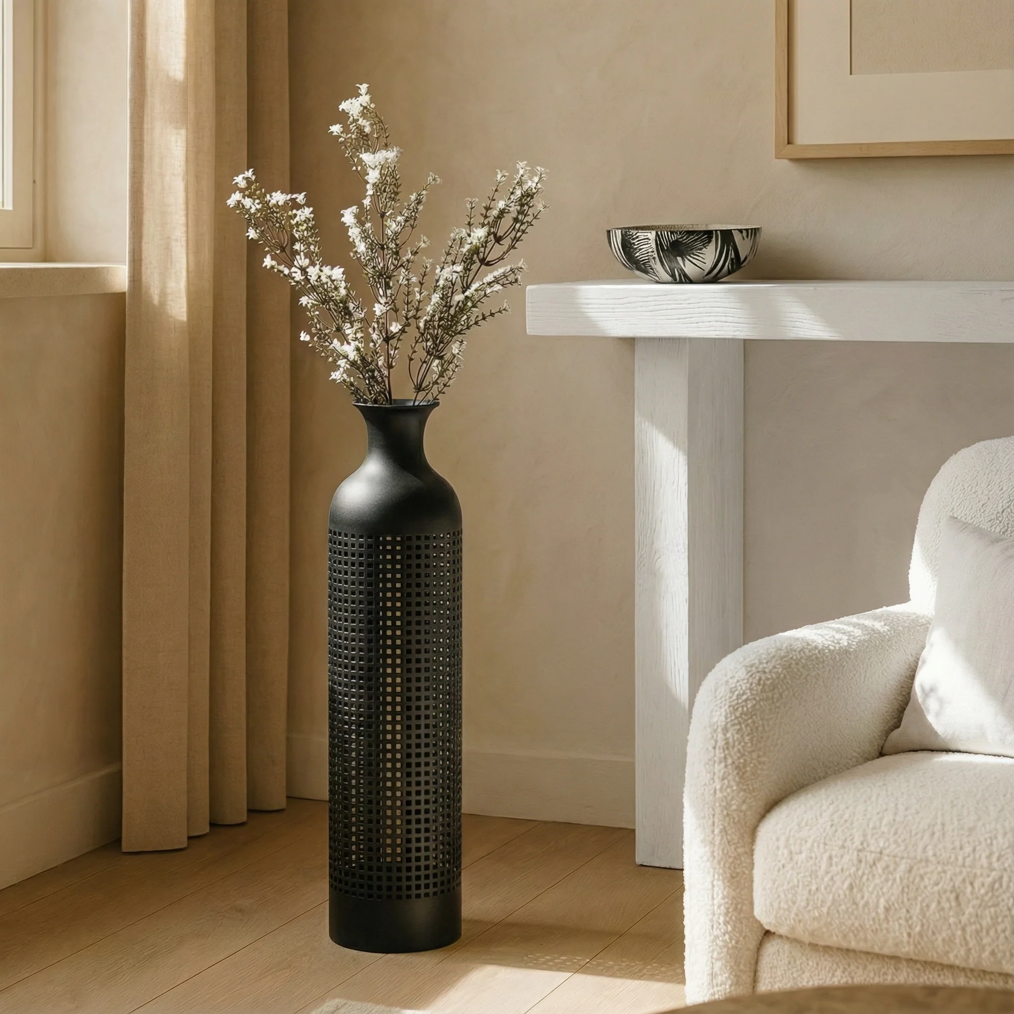 Vase en métal noir Maze 61cm - Image 2